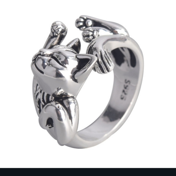 Sterling Silver Adjustable Lazy Kitty Ring. - Picture 3 of 5